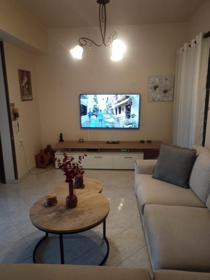 Apartamento Giannis House In Kíssamos Exterior foto